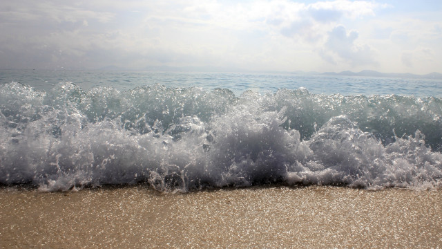 Wave beach clouds ocean night free wallpaper - medium preview image