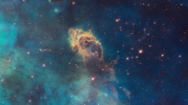 Green center star cluster blue free wallpaper - medium preview image