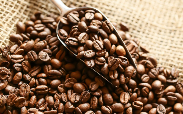 Coffee beans burlap spoon neoplasticism free wallpaper - medium preview image