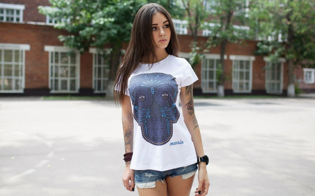 Woman tattoo skateboard urban beautiful free wallpaper - medium preview image