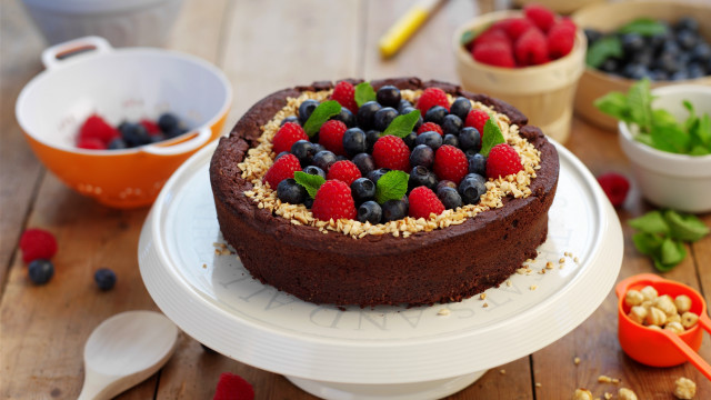 Chocolate berry nut cake christmas free wallpaper - medium preview image