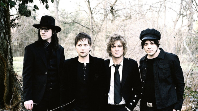 Men forest black hat group free wallpaper - medium preview image