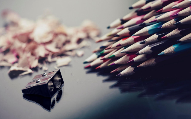 Pencils sharpener pile table childs free wallpaper - medium preview image