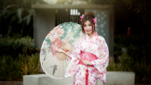 Woman kimono fan smiling outdoor free wallpaper - medium preview image