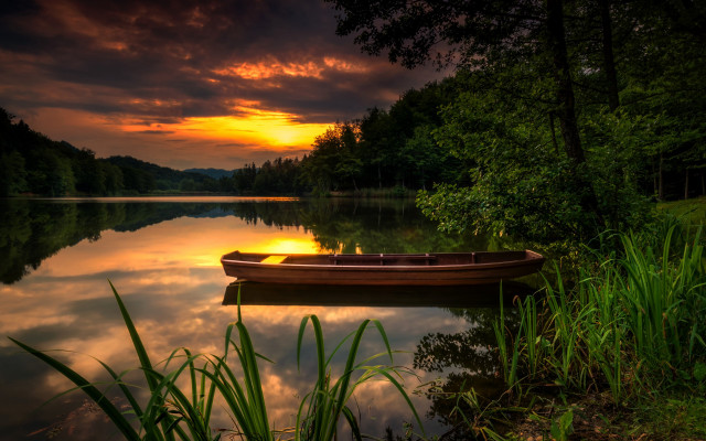 Lake sunset boat reflection landscape #2 free wallpaper - medium preview image