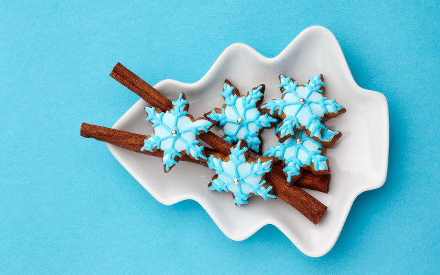 Cookies blue icing cinnamon sticks #2 free wallpaper - medium preview image