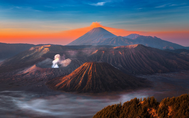 Mountain smoke cloud sunset beach free wallpaper - medium preview image