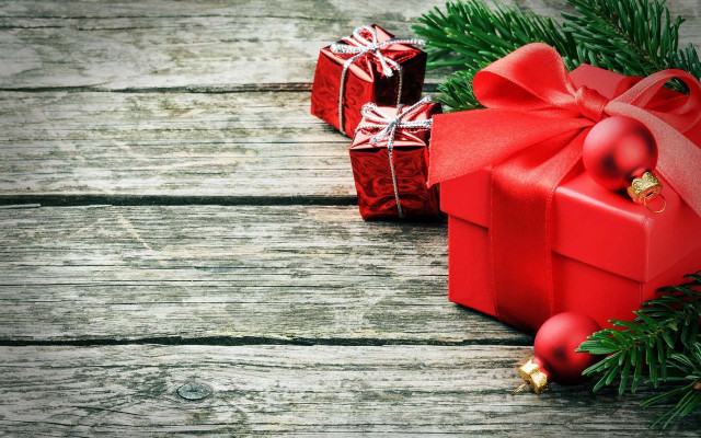 Christmas presents ribbon bow pine free wallpaper - medium preview image