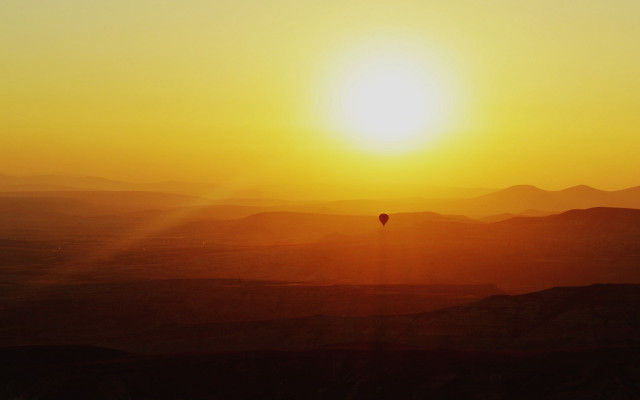 Hot air balloon sunset mountains #2 free wallpaper - medium preview image