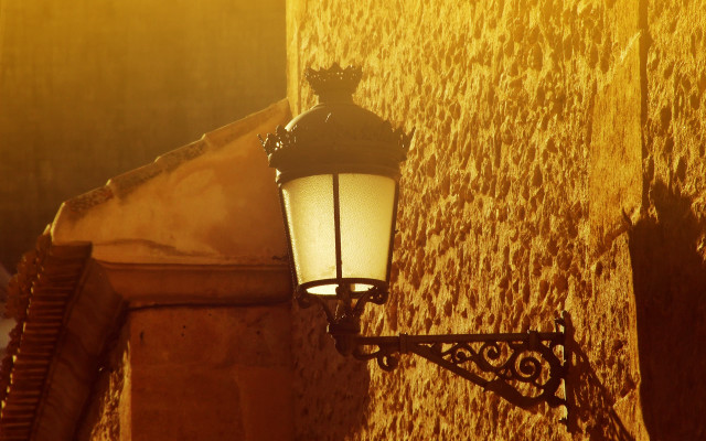 Streetlight wall city yellow light free wallpaper - medium preview image