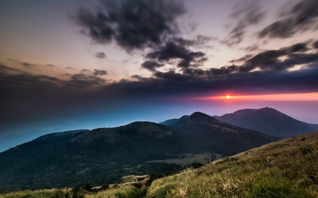 Sunset mountain range clouds hills free wallpaper - medium preview image
