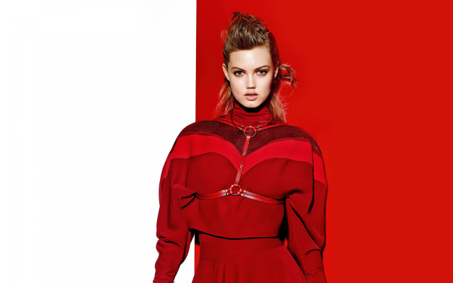 Woman red dress red wall #2 free wallpaper - medium preview image