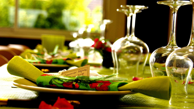 Impressionism table wine glasses plate free wallpaper - medium preview image