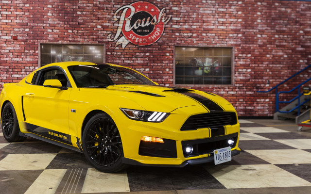 Yellow mustang checkered floor brick free wallpaper - medium preview image