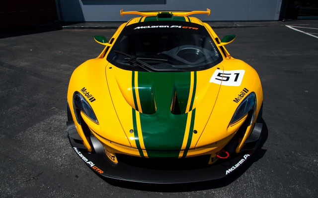 Yellow green sports car aurora free wallpaper - medium preview image