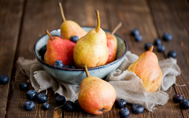 Bowl of fruit blueberries pears #2 free wallpaper - medium preview image