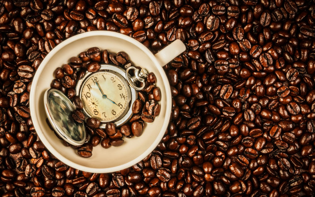 Clock coffee beans magnifying glass free wallpaper - medium preview image