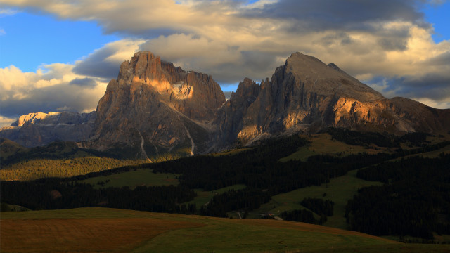 Mountain range clouds grassy field #3 free wallpaper - medium preview image
