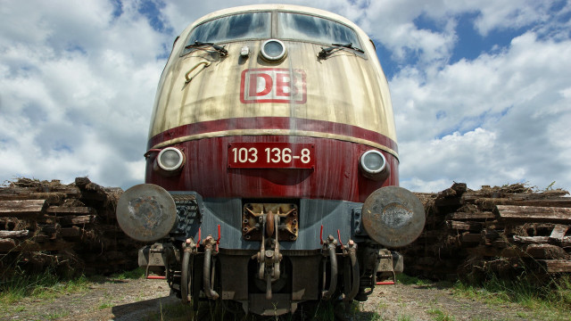 Train engine logs grass cloudy free wallpaper - medium preview image