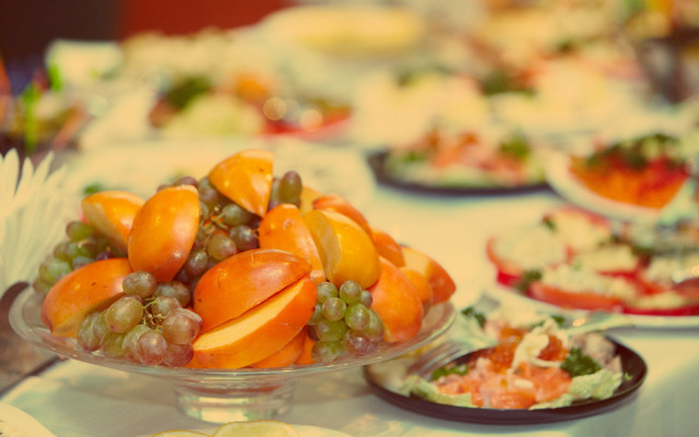 Table fruit food napkin chopsticks free wallpaper - medium preview image