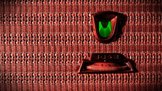 Red wall green light black free wallpaper - medium preview image