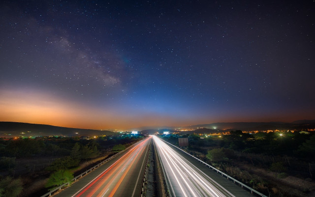 Highway traffic night stars sky free wallpaper - medium preview image