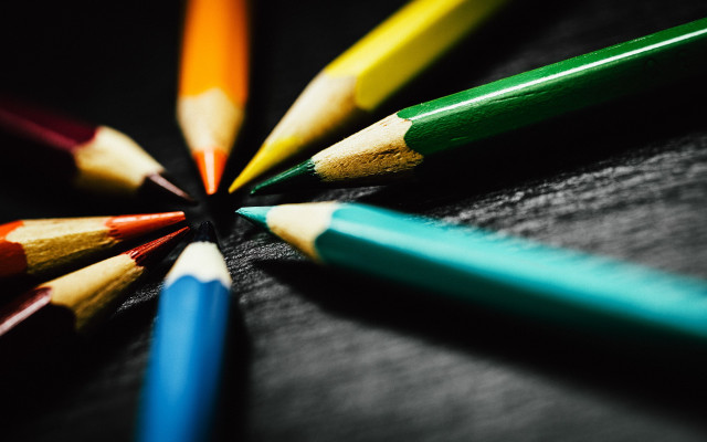 Colored pencils circle black surface free wallpaper - medium preview image