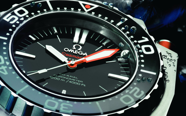 Watch black red face red free wallpaper - medium preview image