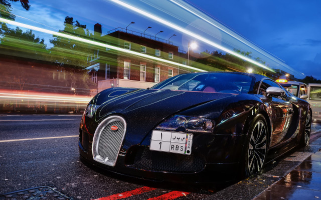 Bugatti night cityscape tiltshift motionblur free wallpaper - medium preview image