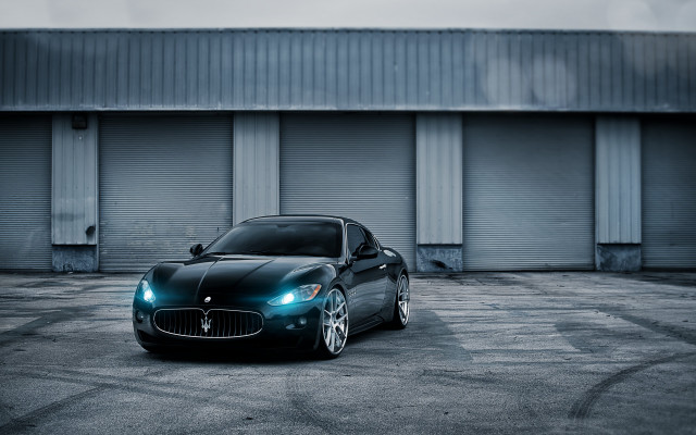 Black maseraneoclassic 3d render matte free wallpaper - medium preview image