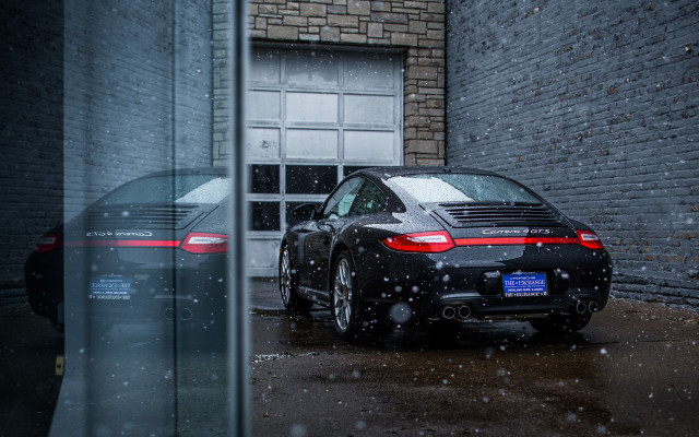 Snow parked car building reflections free wallpaper - medium preview image