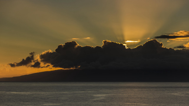 Large water boat sunset clouds free wallpaper - medium preview image