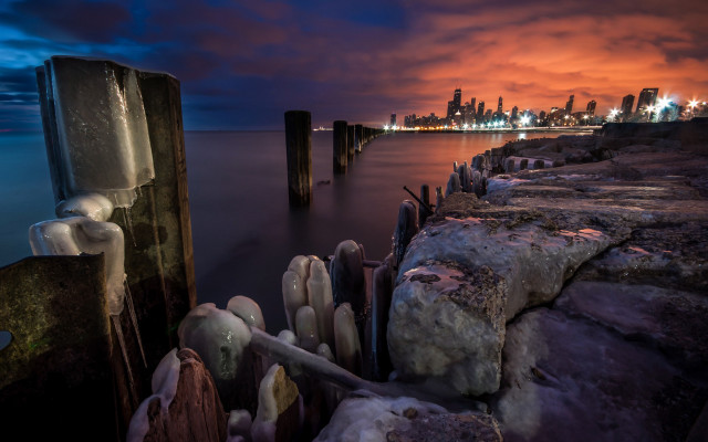 Long exposure city skyline pier free wallpaper - medium preview image