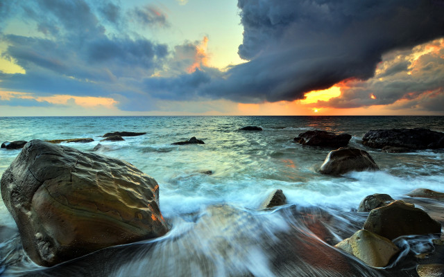 Large rock beach sunset cloudy free wallpaper - medium preview image