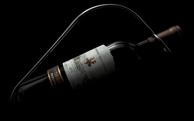Wine bottle wire black background free wallpaper - medium preview image
