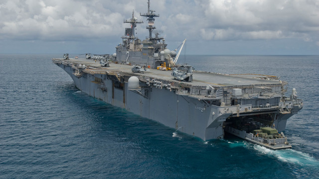 Military ship ocean tilt shift free wallpaper - medium preview image
