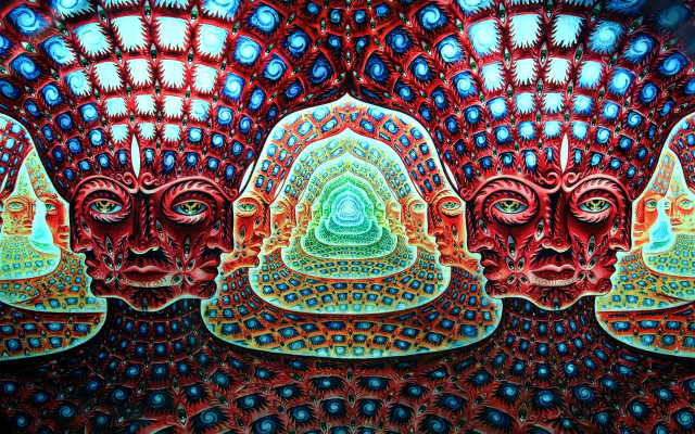 Three faces pyramid middle third free wallpaper - medium preview image