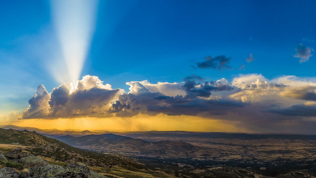 Mountain light crest sunset clouds free wallpaper - medium preview image