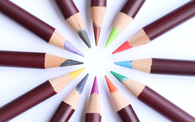 Pencils circle white surface art free wallpaper - medium preview image