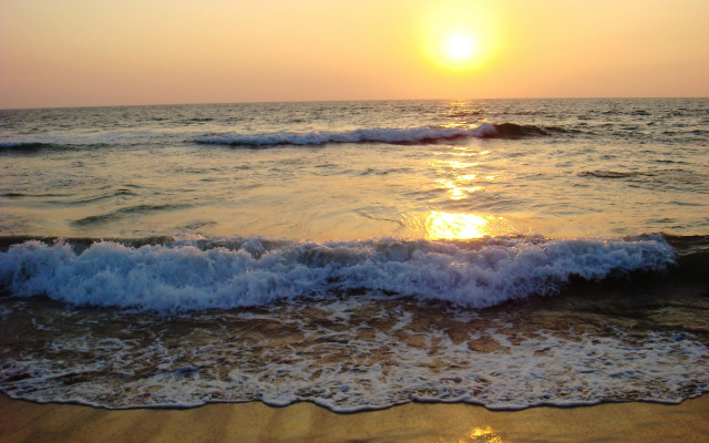 Sunset ocean waves shore impressionist free wallpaper - medium preview image