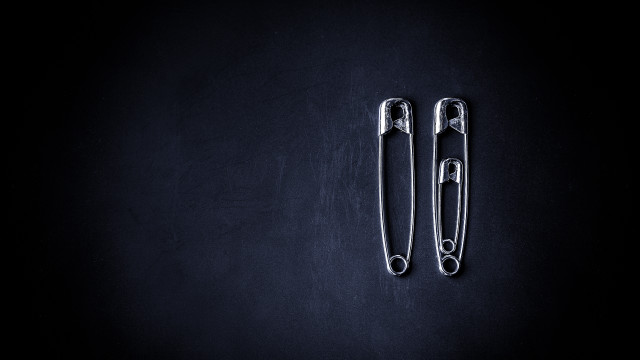 Two scissors black surface florianne free wallpaper - medium preview image