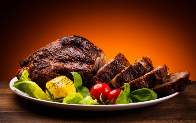 Plate meat vegetables dark background free wallpaper - medium preview image