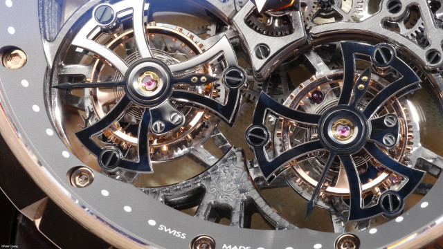 Close up watch face mechanical free wallpaper - medium preview image