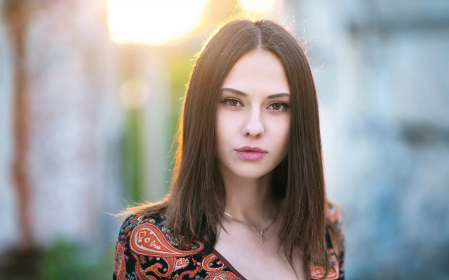Elina karimova long hair paisley free wallpaper - medium preview image