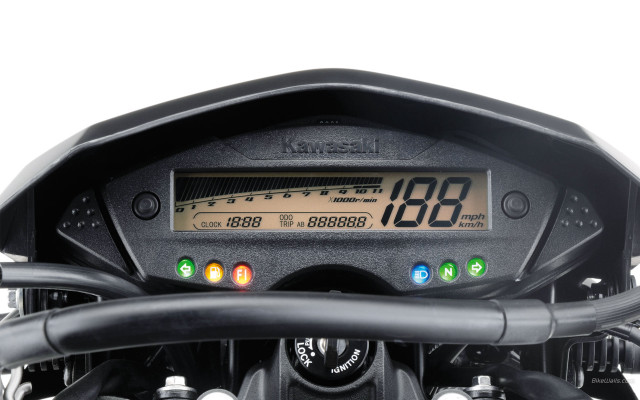Motorcycle speedometer closeup headlight front free wallpaper - medium preview image