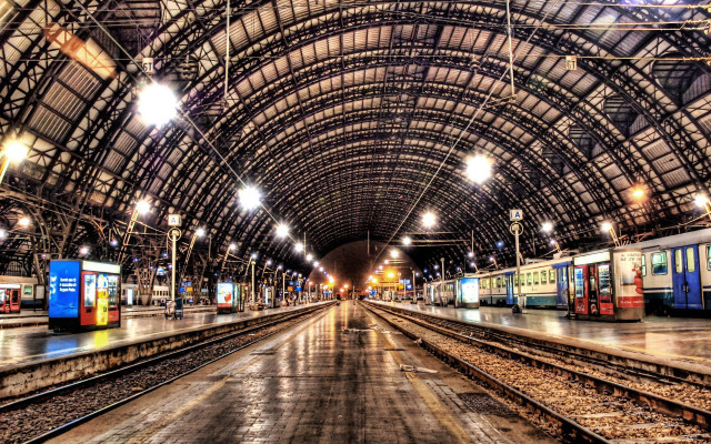 Train station train tracks middle free wallpaper - medium preview image