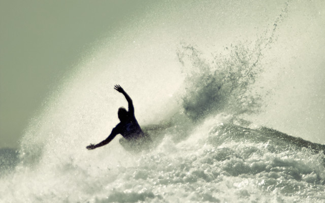 Surfing wave ocean sky silhouette free wallpaper - medium preview image
