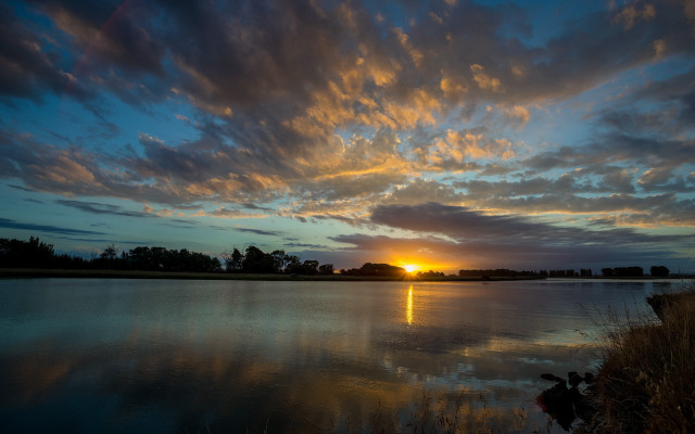 Sunset lake clouds trees shore free wallpaper - medium preview image