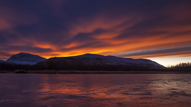 Sunset mountain lake trees dusk free wallpaper - medium preview image