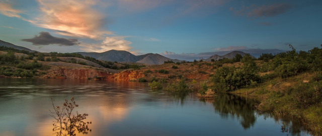 Lake mountains trees cloudy sky #12 free wallpaper - medium preview image